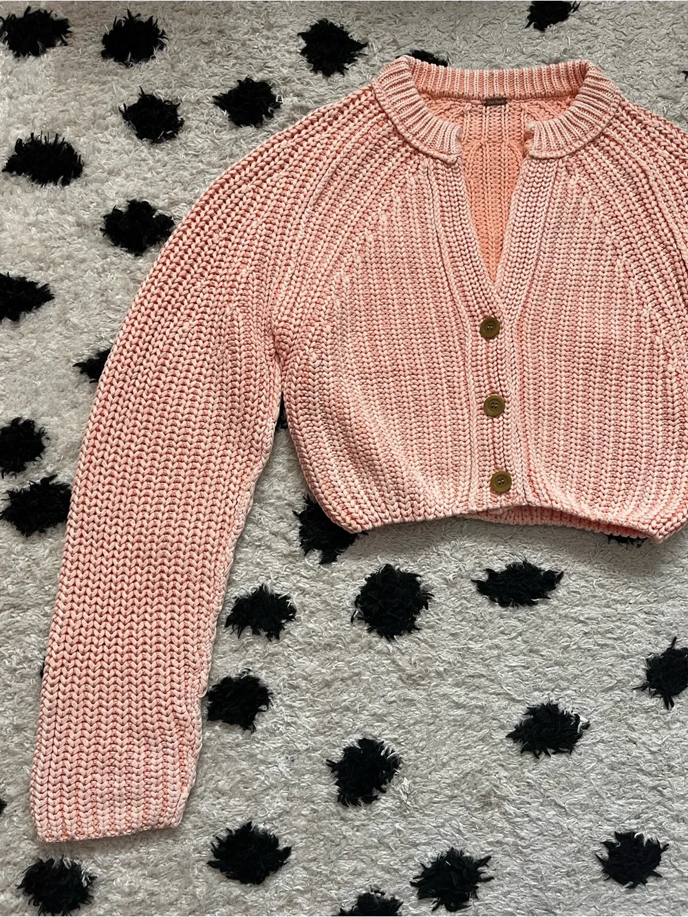 Free People Sweet Nothing cardigan (see measurements) Cropped Pink Chunky Knit